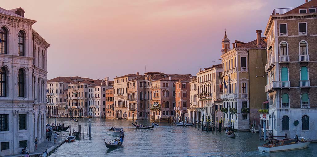 Esteri: Superstato europeo vs Italia