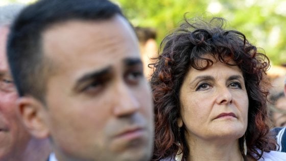 L’addio di Nugnes al M5s: “Svolta autoritaria, me ne vado”