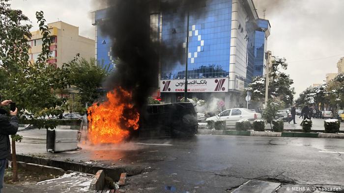 Iran, media: “Impiccagione per leader proteste?”