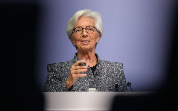 Scivolone Lagarde, la Bce affonda le Borse e impenna lo spread