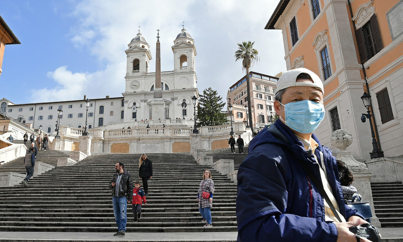 Rezza (Iss): Il coronavirus “inizia a circolare anche a Roma”