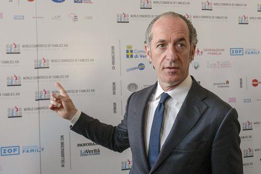 Zaia: rispettiamo il decreto, ma lo abbiamo scoperto dal Web