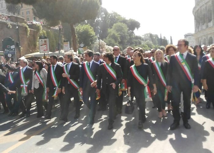 L’allarme dei sindaci: “Non abbiamo risorse, così servizi a rischio”