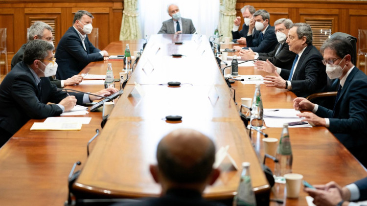 Licenziamenti, finisce il blocco Covid: solo in tre settori non si può ancora licenziare