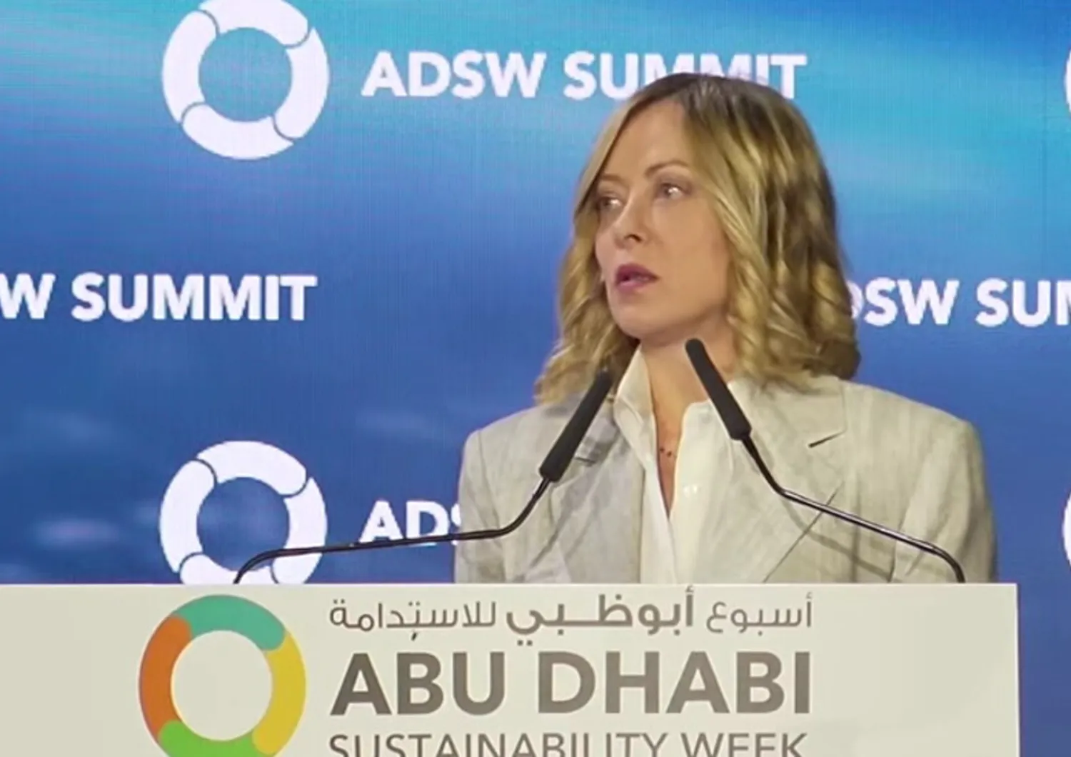 Meloni: “Respingere l’approccio ideologico alla transizione energetica”