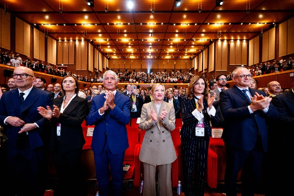 Meloni e Santanchè aprono il WTTC Global Summit 2025