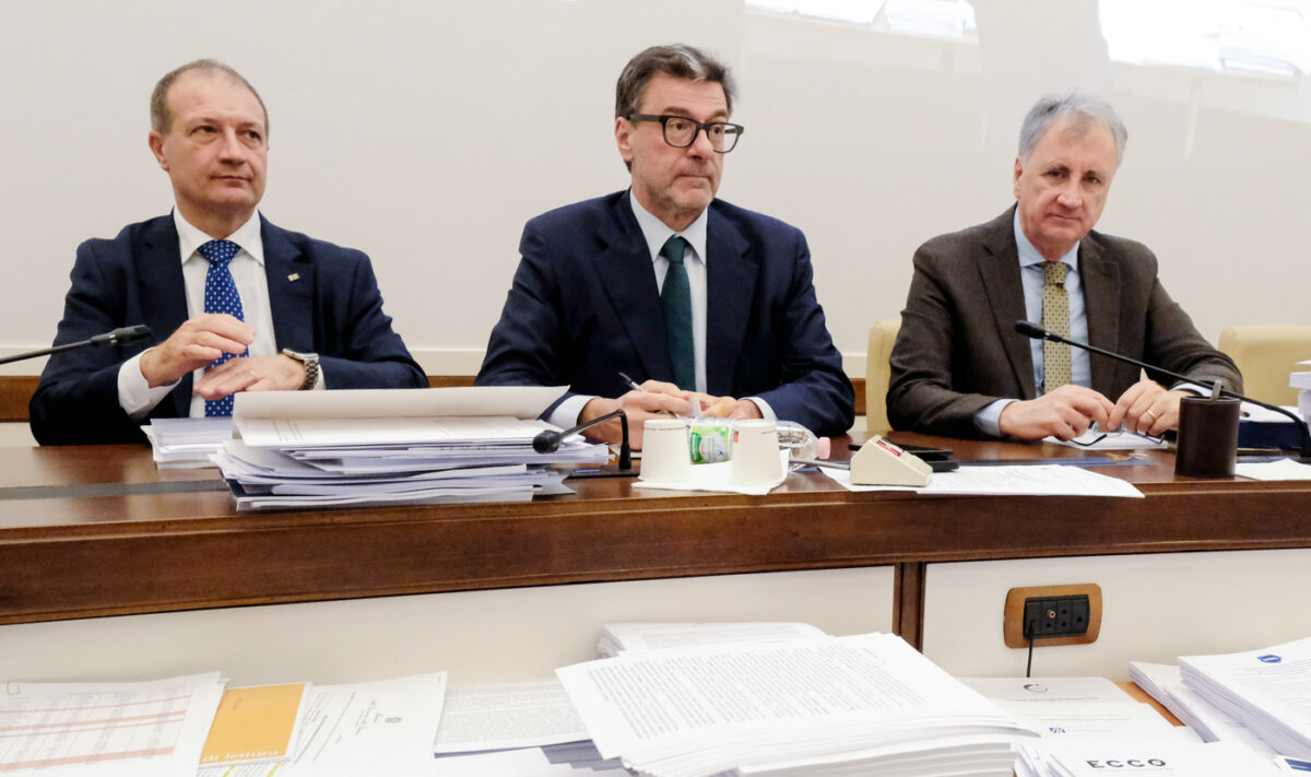 Manovra 2026, pensione anticipata e riscatto della laurea: cosa cambia