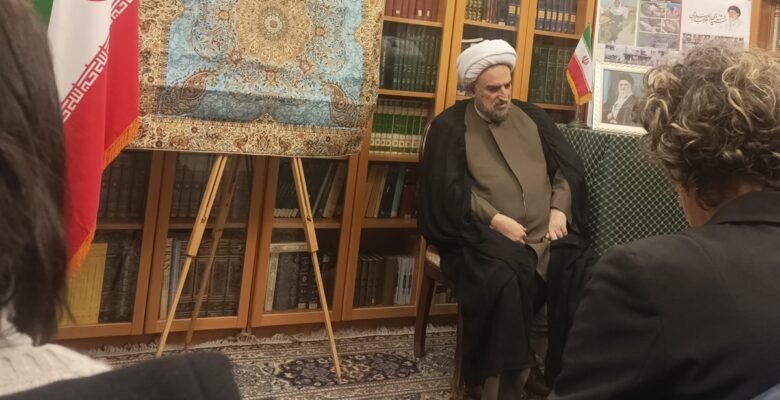 Iran, ambasciatore in Vaticano: “Ci aspettavamo condanna del Papa per attacco alla scuola”