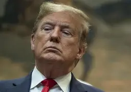 Crisi Iran: tra raid su Teheran e spiragli diplomatici