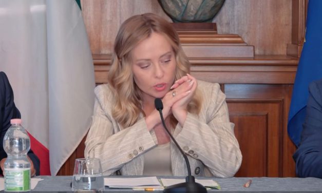 Giorgia Meloni a Palermo: svelata la Croma di Falcone e piano sicurezza con l’Esercito per i quartieri a rischio