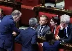 Divisioni nel centrosinistra sulla scelta della leadership tramite primarie