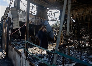 Attacchi con droni su Belgorod e Tatarstan: accuse di Mosca e conferma di Kiev sul raid alla raffineria