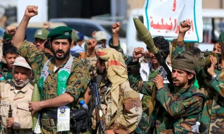 Avanzata degli Houthi nel Mar Rosso: controllo su Bab el-Mandeb e reazione saudita